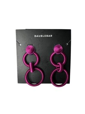 5/$25 😻 BaubleBar Fuchsia Satin Triple Ring Drop Earrings